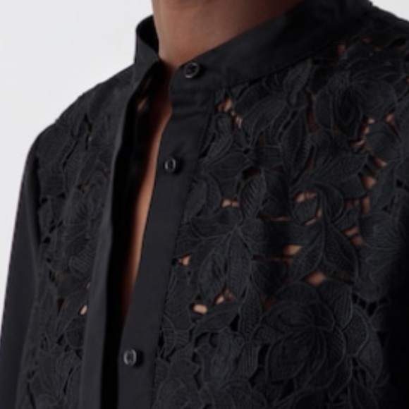 Lace Front Black Blouse size 2 - Picture 2 of 6